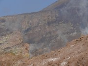 Zoom auf die südliche Wand des Kollapskraters