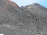 Zoom auf die V-förmige Bresche