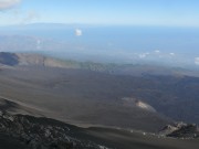 Blick vom südwestlichen Rand des Valle del Bove hinunter in das große Tal