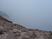 Am Ostrand des Schlots des Nordostkraters